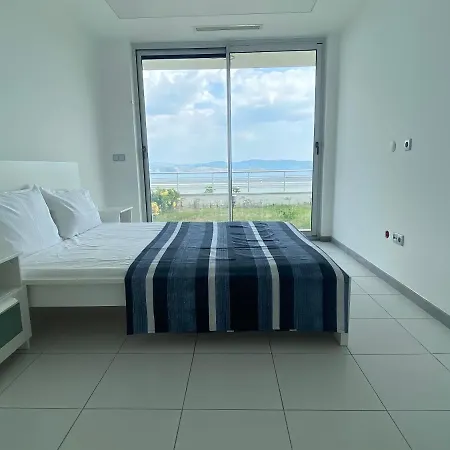 Horizon Sky Peninsula Daire *
